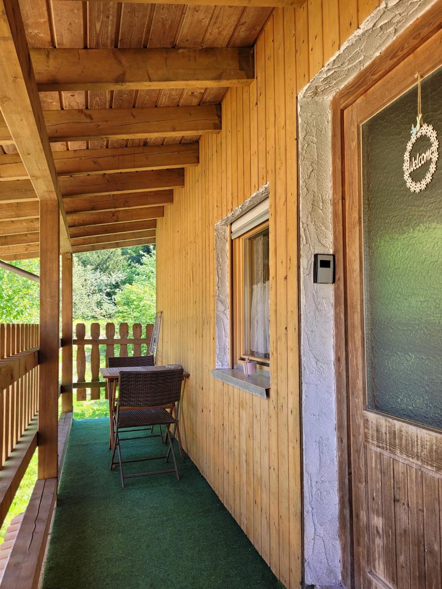 Ferienwohnung Im Haus Waldblick Nonnweiler Bagian luar foto